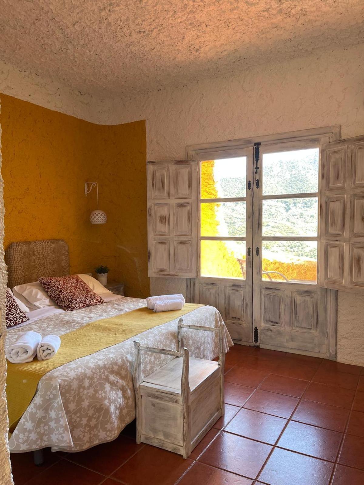 Double Room,1663743020:JPEG